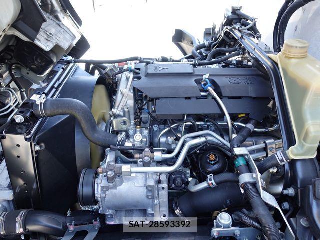 Mitsubishi CANTER 2020-06 1216178-17