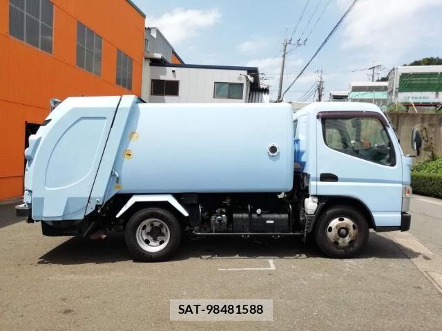 Mitsubishi CANTER 2016-03 1219352-3