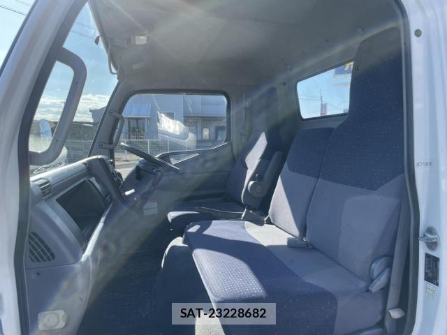 Mitsubishi CANTER 2006-02 1219318-6