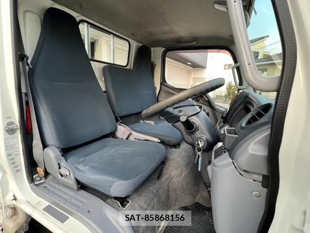 Mitsubishi CANTER 2012-12 1227377-11