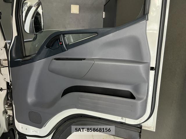Mitsubishi CANTER 2012-12 1227377-14