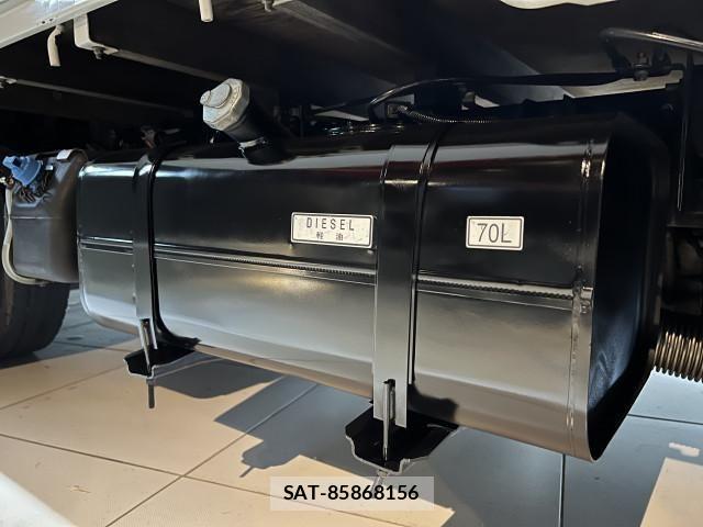 Mitsubishi CANTER 2012-12 1227377-20