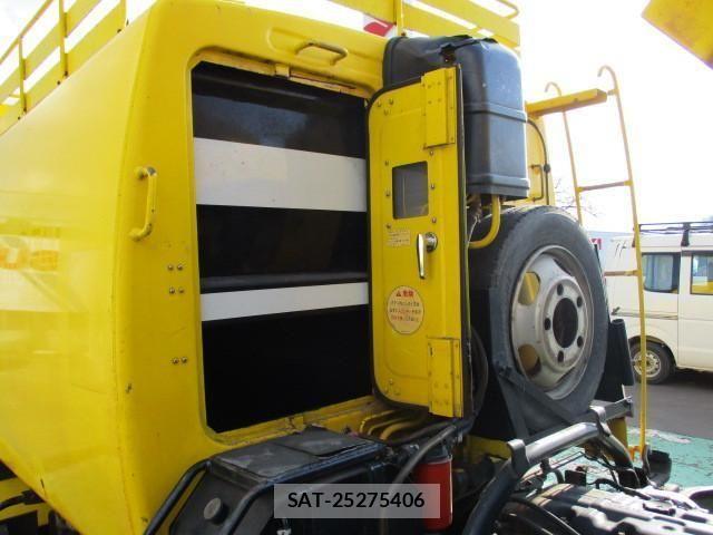 Mitsubishi CANTER 2010-01 1227366-13