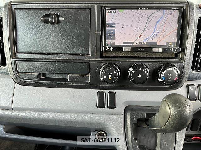 Mitsubishi CANTER 2015-11 1227385-25