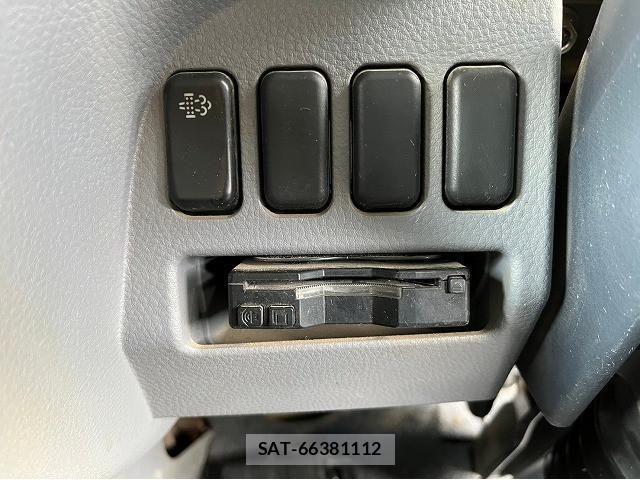 Mitsubishi CANTER 2015-11 1227385-26