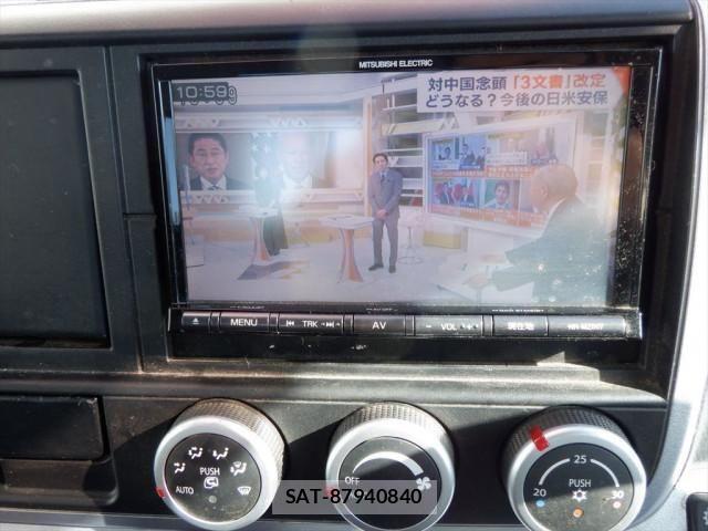 Mitsubishi CANTER 2016-04 1227389-24