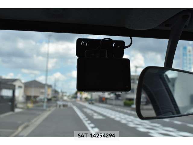 Mitsubishi CANTER 2011-08 1267414-10