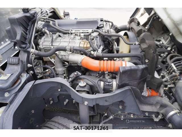 Mitsubishi CANTER 2017-08 1290359-15