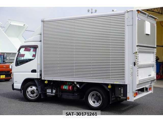 Mitsubishi CANTER 2017-08 1290359-6