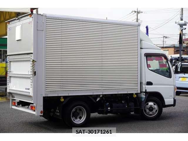 Mitsubishi CANTER 2017-08 1290359-7