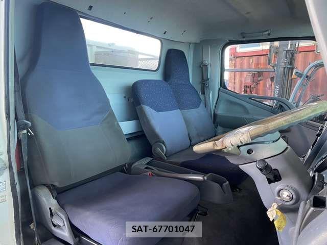Mitsubishi CANTER 2005-01 1308901-5