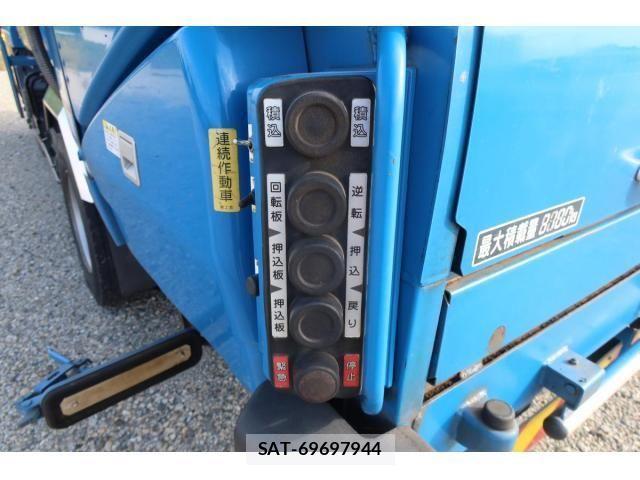 Mitsubishi CANTER 2020-09 1317883-13