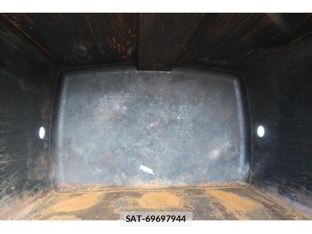 Mitsubishi CANTER 2020-09 1317883-29