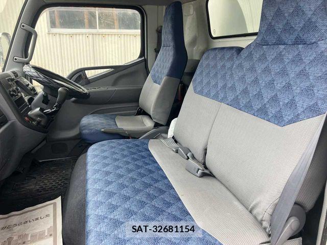 Mitsubishi CANTER 2004-10 1321009-3