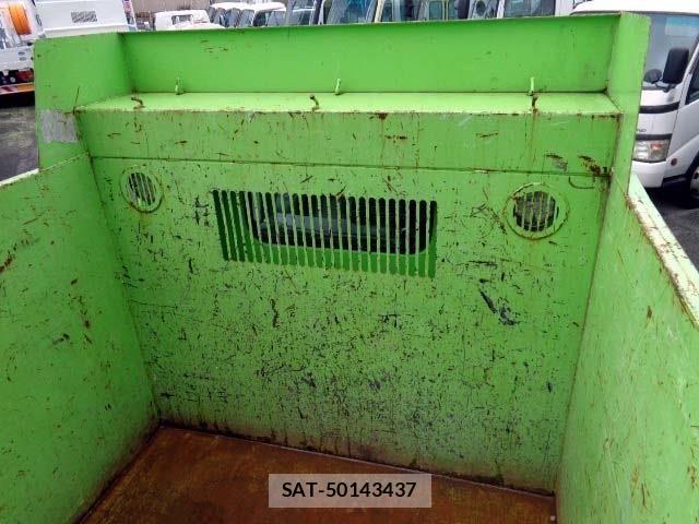 Mitsubishi CANTER 2014-03 1329981-14