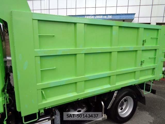 Mitsubishi CANTER 2014-03 1329981-24