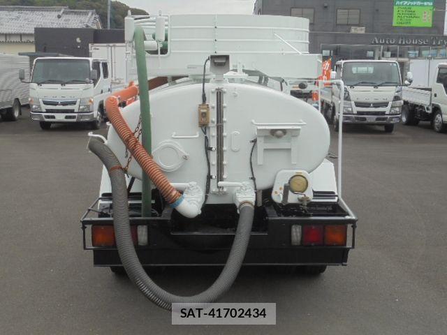 Mitsubishi CANTER 2011-10 1353603-26