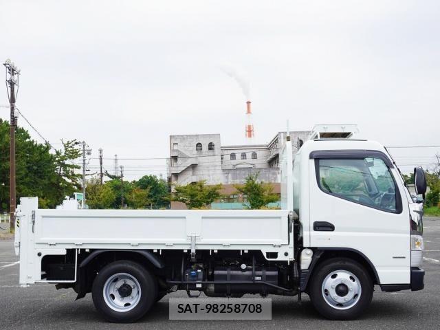 Mitsubishi CANTER 2020-06 1353610-9