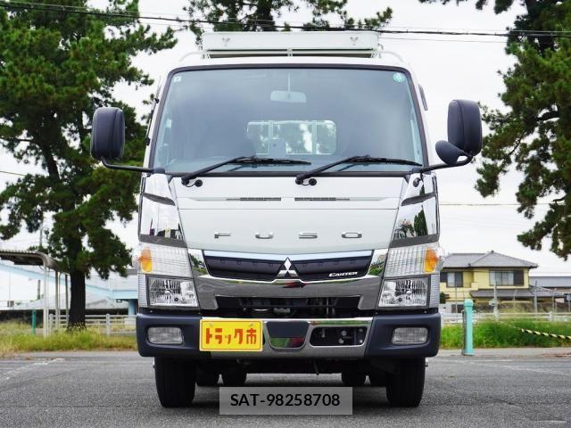 Mitsubishi CANTER 2020-06 1353610-6
