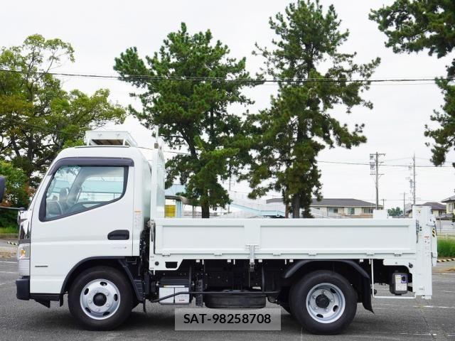Mitsubishi CANTER 2020-06 1353610-8