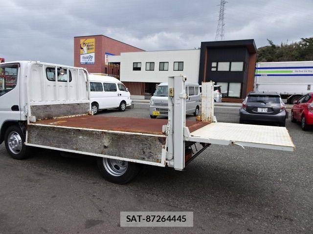Mitsubishi CANTER 2006-09 1365981-17