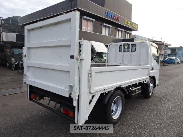 Mitsubishi CANTER 2006-09 1365981-1