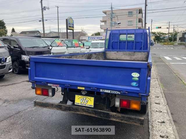 Mitsubishi CANTER 2010-12 1411611-12