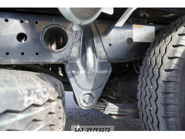 Mitsubishi CANTER 2023-06 1411623-10