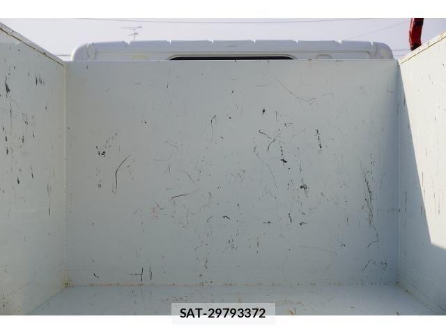 Mitsubishi CANTER 2023-06 1411623-18