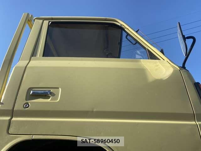 Mitsubishi CANTER 1984-02 1427822-18