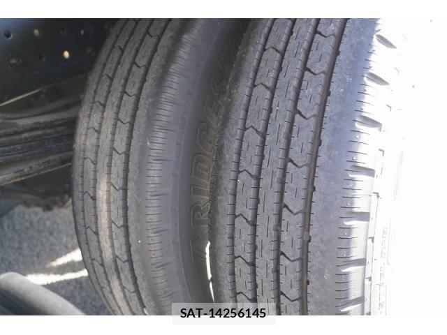 Mitsubishi CANTER 2023-01 1445076-9
