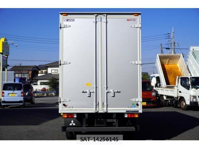 Mitsubishi CANTER 2023-01 1445076-3