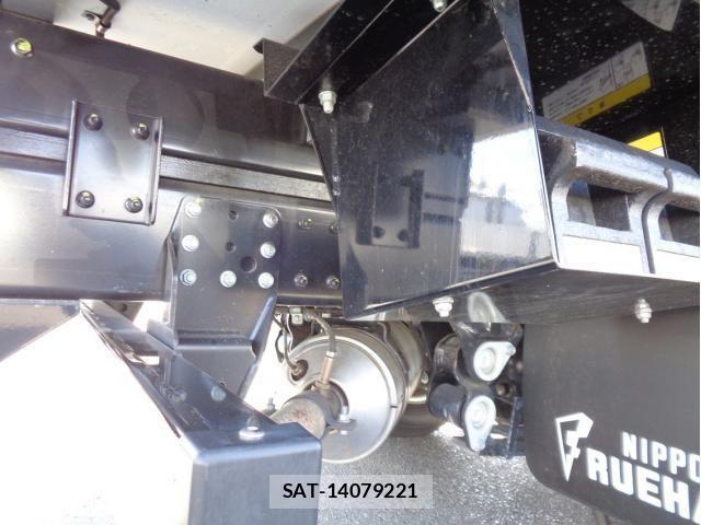Mitsubishi CANTER 2023-05 1445078-13