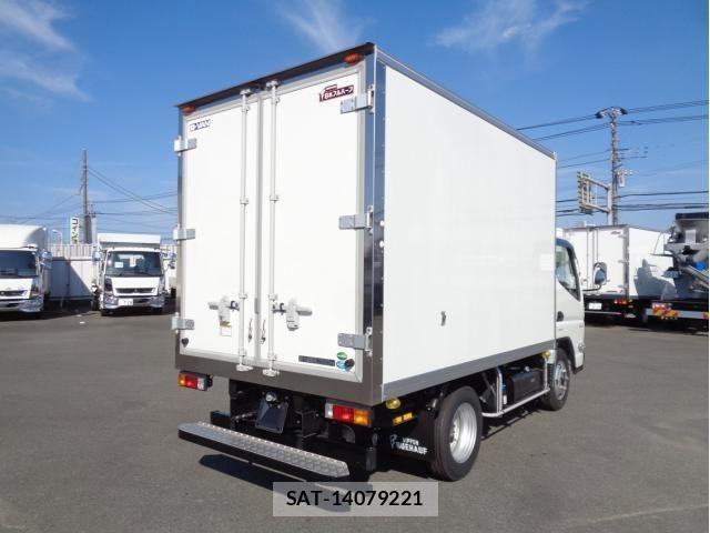 Mitsubishi CANTER 2023-05 1445078-2