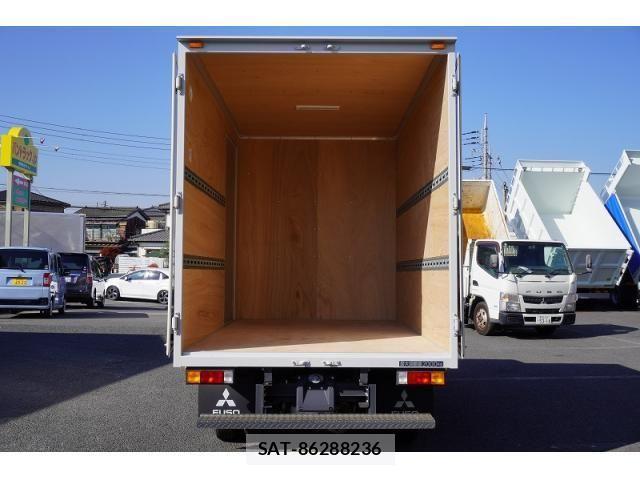 Mitsubishi CANTER 2023-01 1445077-17