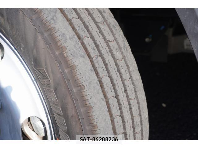 Mitsubishi CANTER 2023-01 1445077-8