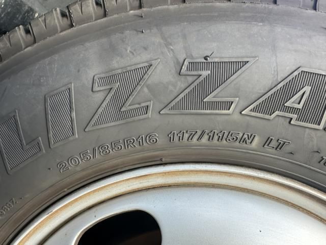 Mitsubishi CANTER 2018-05 1464898-25