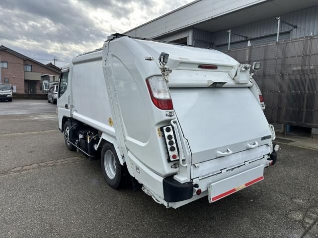 Mitsubishi CANTER 2018-05 1464898-2
