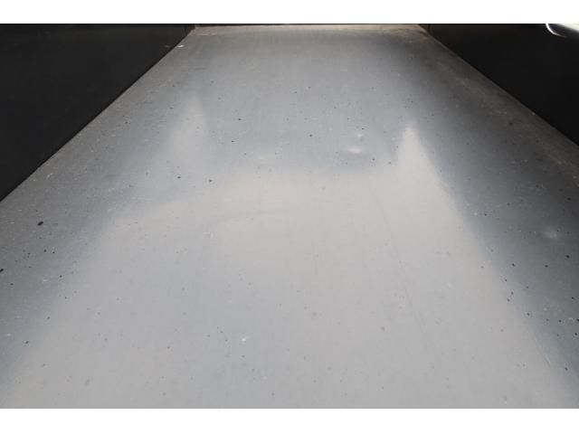 Mitsubishi CANTER 2022-07 1487780-22