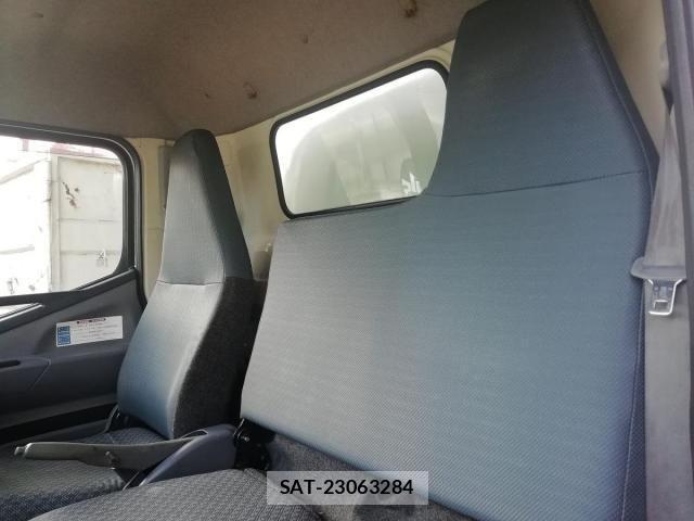 Mitsubishi CANTER 2013-03 405360-24