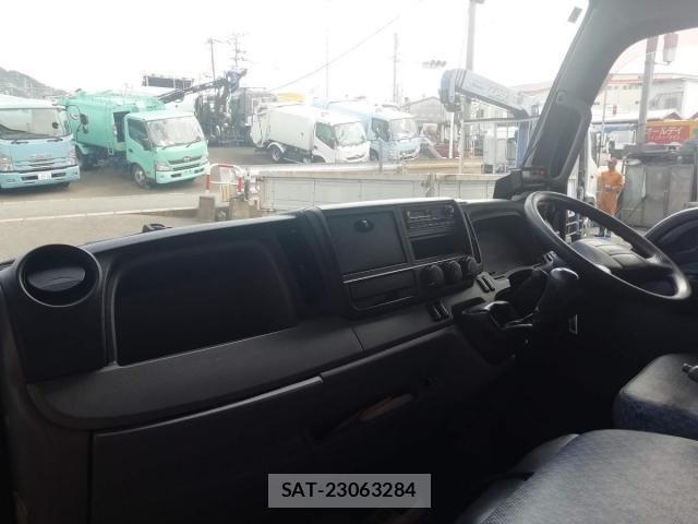 Mitsubishi CANTER 2013-03 405360-25