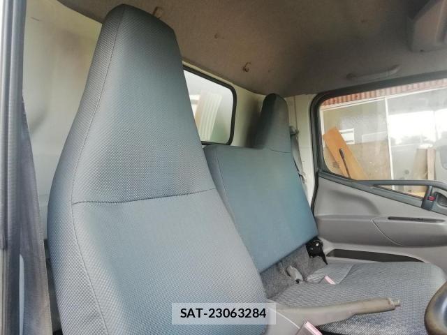 Mitsubishi CANTER 2013-03 405360-27