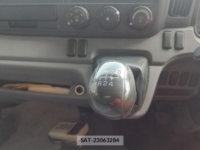 Mitsubishi CANTER 2013-03 405360-29