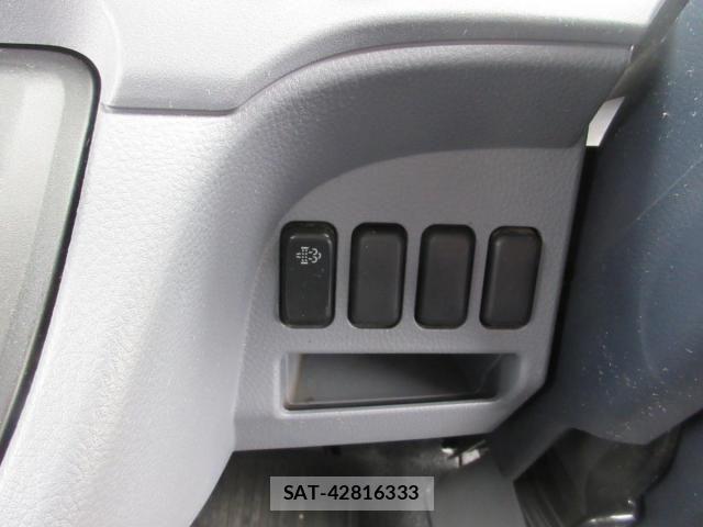 Mitsubishi CANTER 2015-12 1095822-13