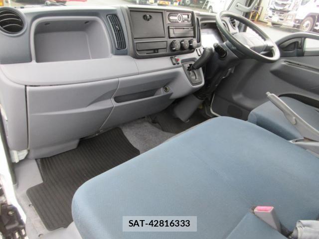 Mitsubishi CANTER 2015-12 1095822-18