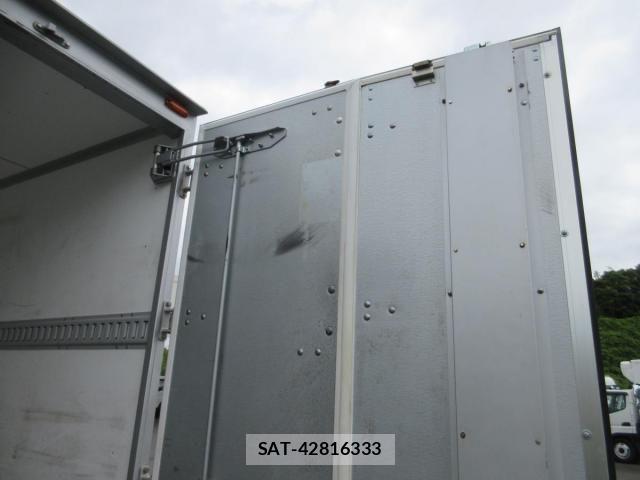 Mitsubishi CANTER 2015-12 1095822-25