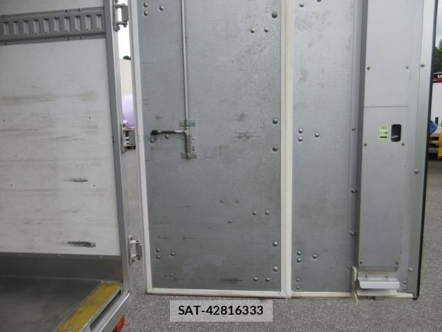 Mitsubishi CANTER 2015-12 1095822-26