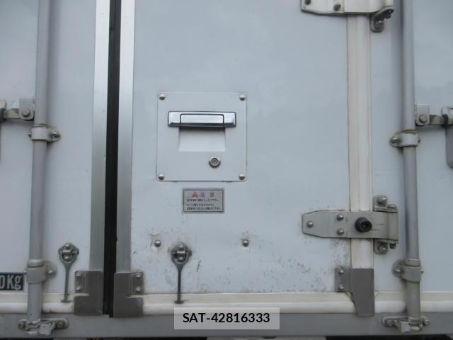 Mitsubishi CANTER 2015-12 1095822-27