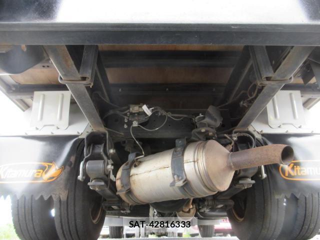 Mitsubishi CANTER 2015-12 1095822-28