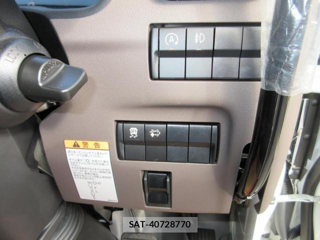 Mitsubishi CANTER 2024-10 719695-8